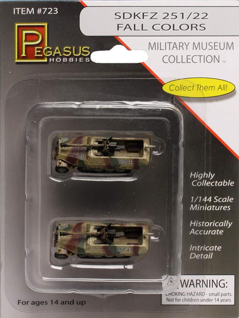 Platz 1/144 WWII German Sd.Kfz.251/22 (Set of 2) Plastic Model Kit PH723