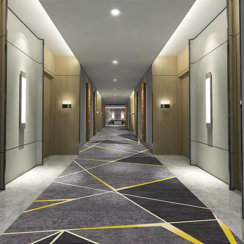 Gruby dywan ognioodporny do hoteli i klubów