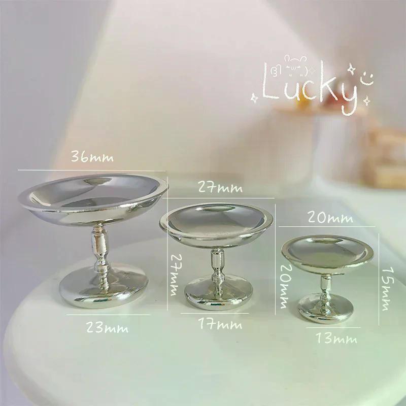 1Pc Dollhouse Miniature Metal Fruit Snack Tray Model Cake Dim Sum Tray Funiture Accessories For Doll House Decor Toys Gift