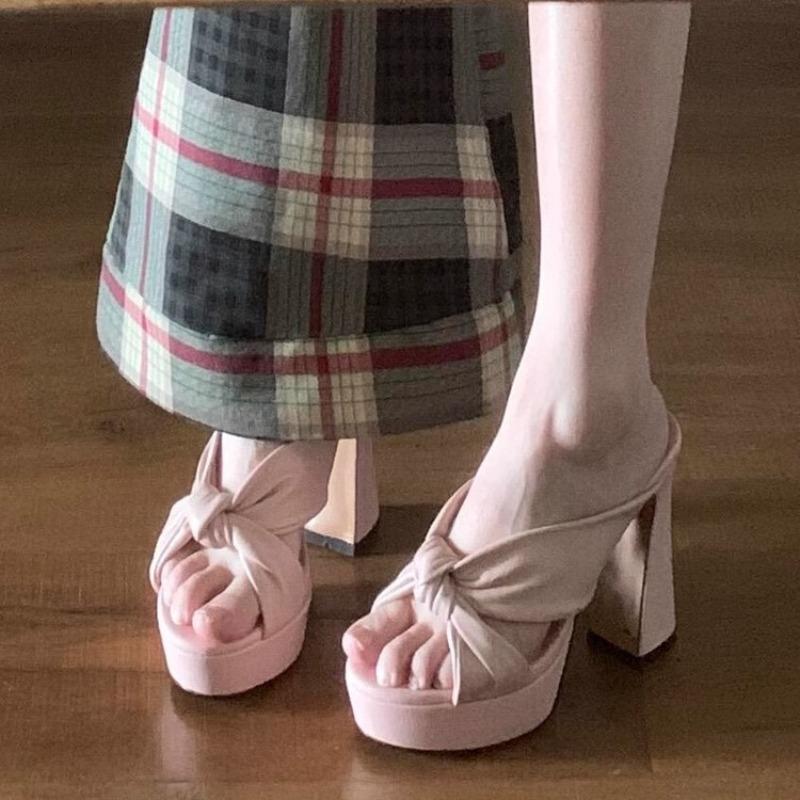 Sexy Thick Heel High Heel Sandals Women's 2 New Summer Wear with Skirts Are Beautiful and Not Tired of Sandals