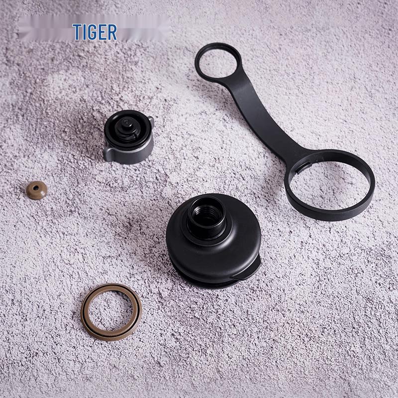 Tiger Outdoor Vacuum Insulated Bottle 800ml