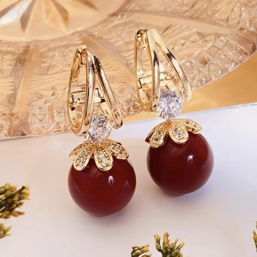 Exquisite French Luxury Red Pearl Sparkling Earrings | Retro Niche Style for Women