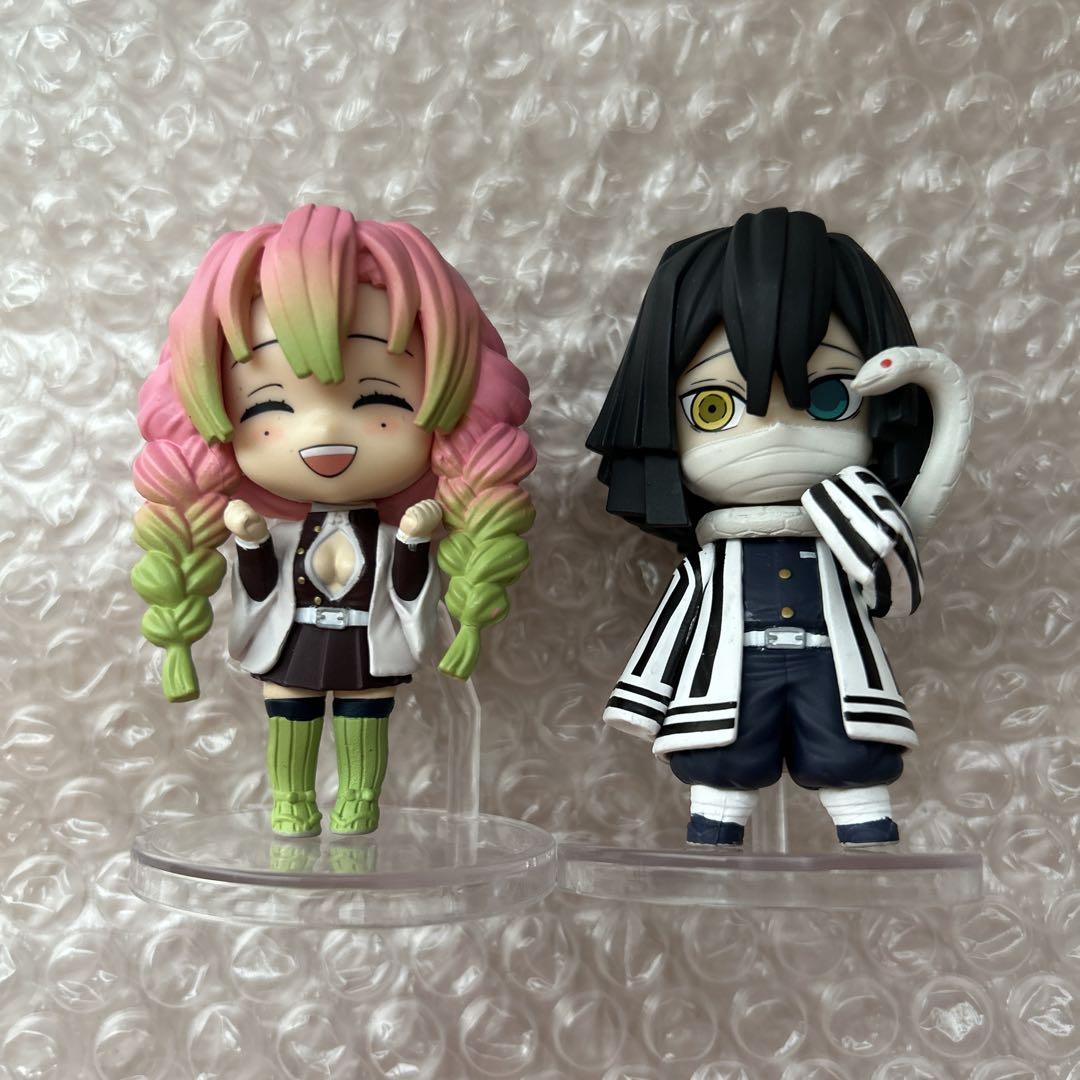 

[USED] Demon Slayer: Kimetsu no Yaiba! Characters: Mitsuri Kanroji and Obanai Iguro