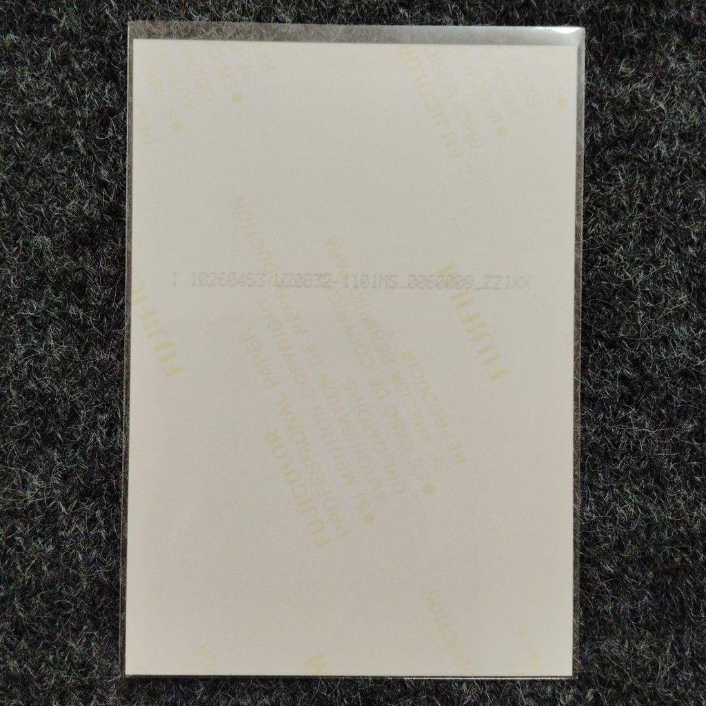 [USED] Straykids Han raw photo yellow wood