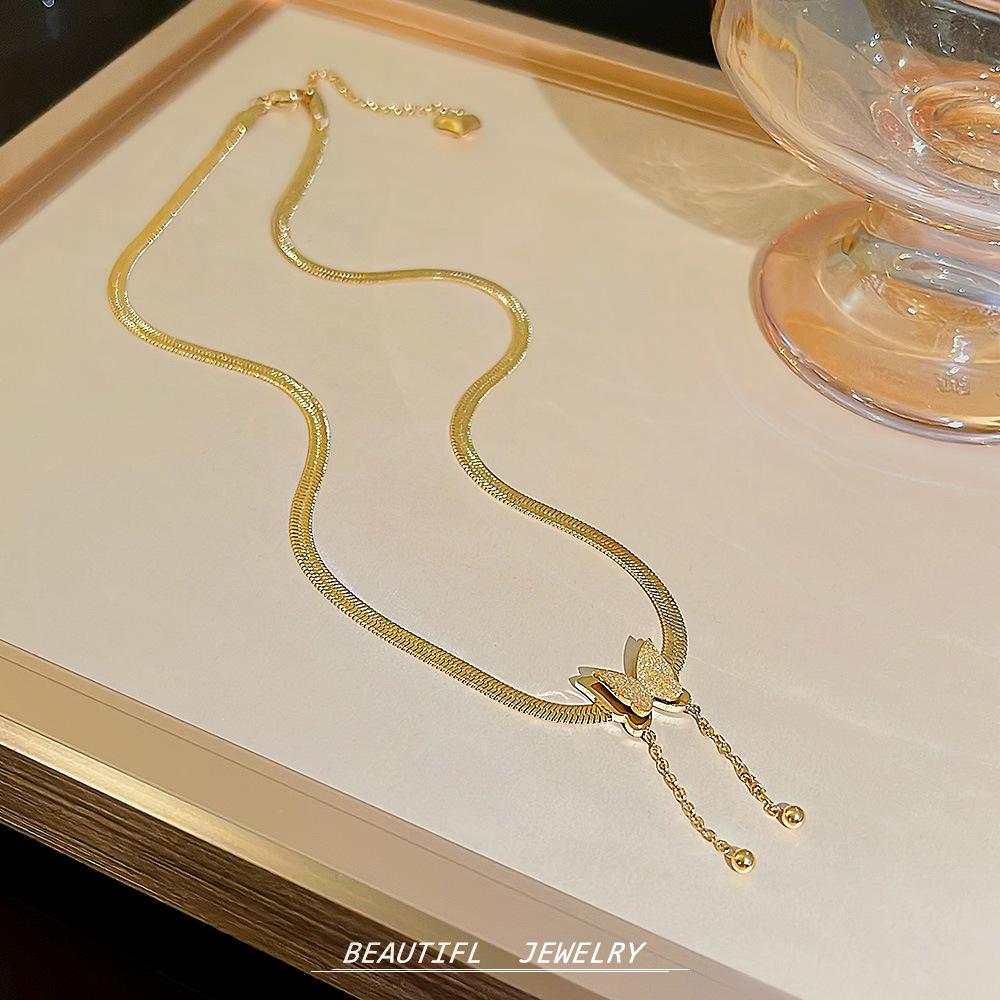 

2025 Women s Luxury Butterfly Choker: High-End Versatile Necklace with Niche Design