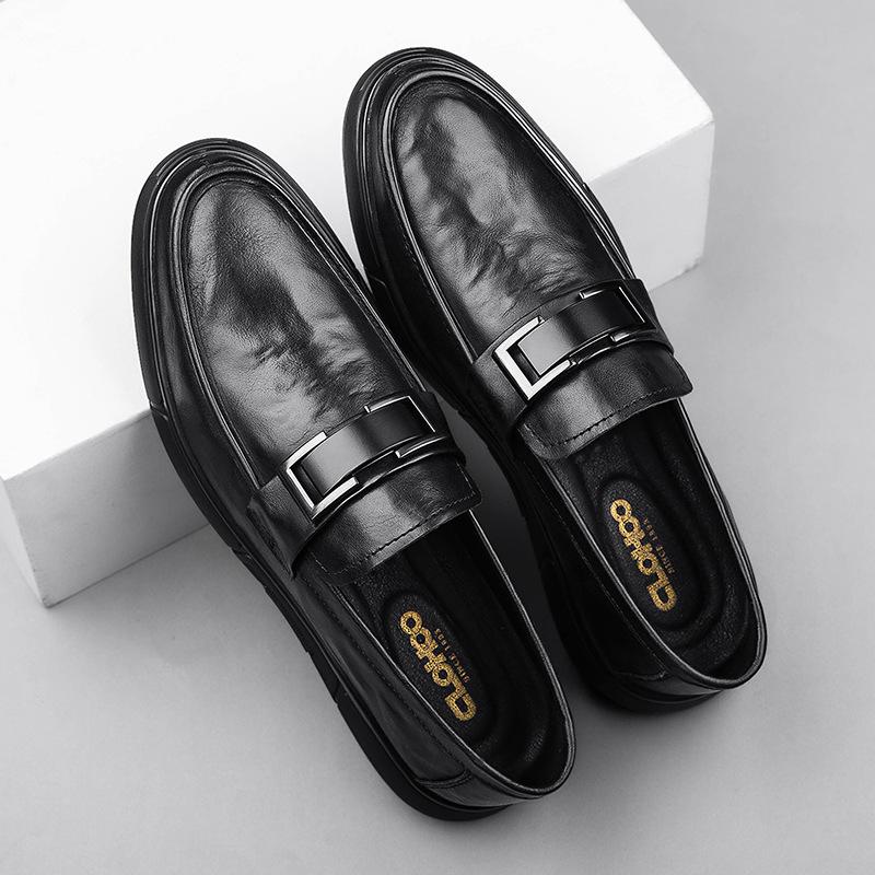 Men's British Style Cowhide Slip-On Leather Shoes: Versatile, Height-Increasing, Trendy for Casual or Wedding Wear.