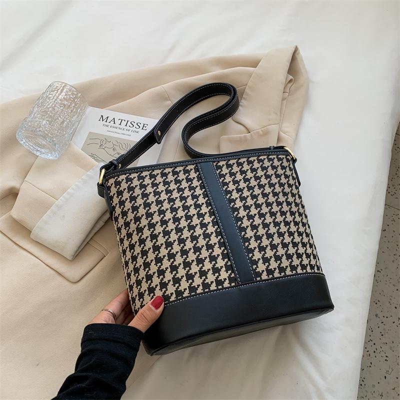 Vintage Houndstooth Shoulder Handbags Luxury Brand Designer Women's Bag Small Bucket Crossbody Bag Travel Shopper Armpit Purse