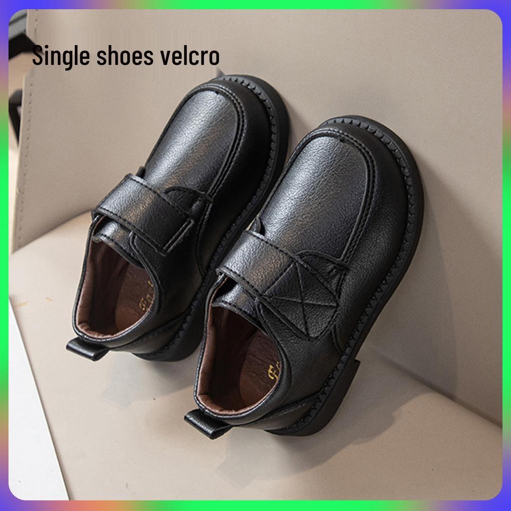Schwarze Jungen-Klettverschlussschuhe aus Leder, im Academy-Stil mit Samtfutter und weicher Sohle