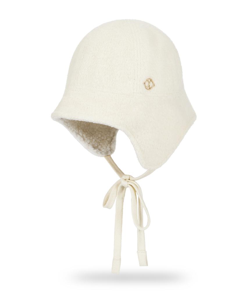 Bajal Va Curved Circle Logo Flap Bonnet Hat Cream