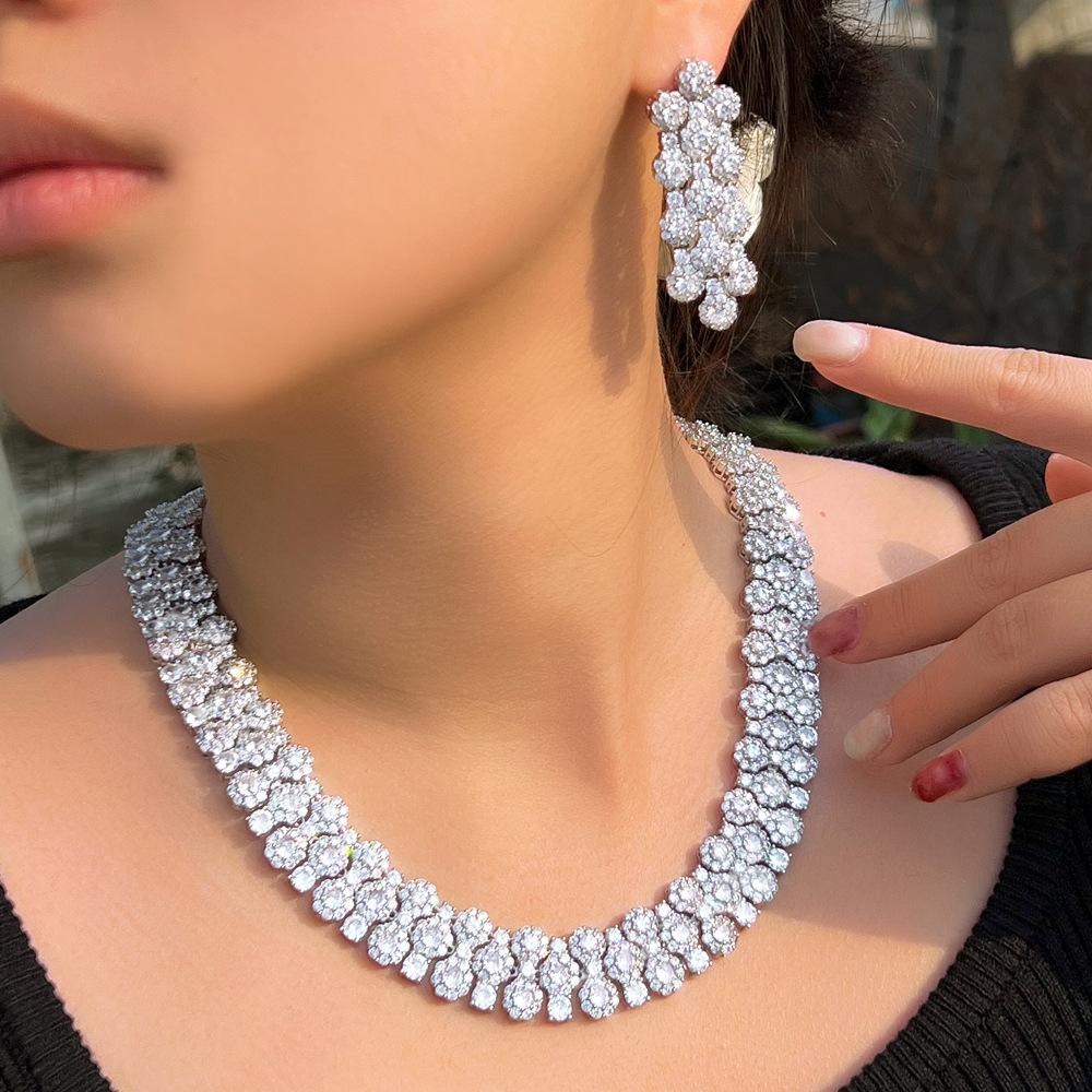 Necklace Earrings Jewelry Set Chain Luxury Super Flash Zircon Bridal Wedding Dress Dress Accessories Set
