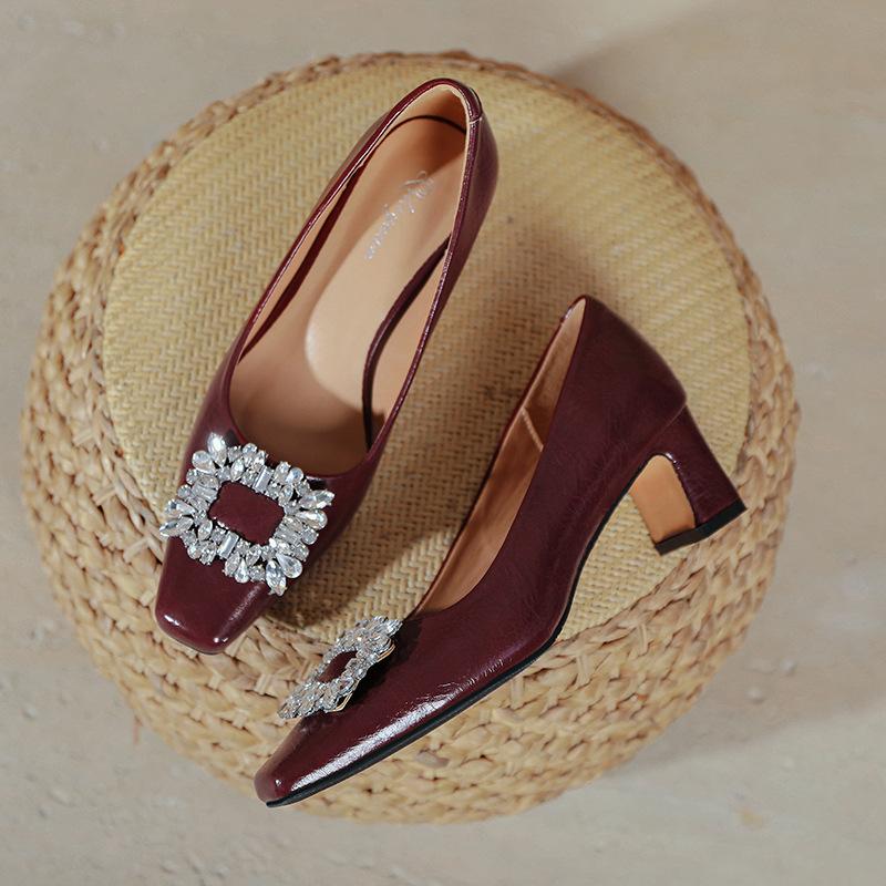 Square head high heels thick heel spring and autumn large size shoes rhinestone square buckle burgundy medium heel light mouth single shoes
