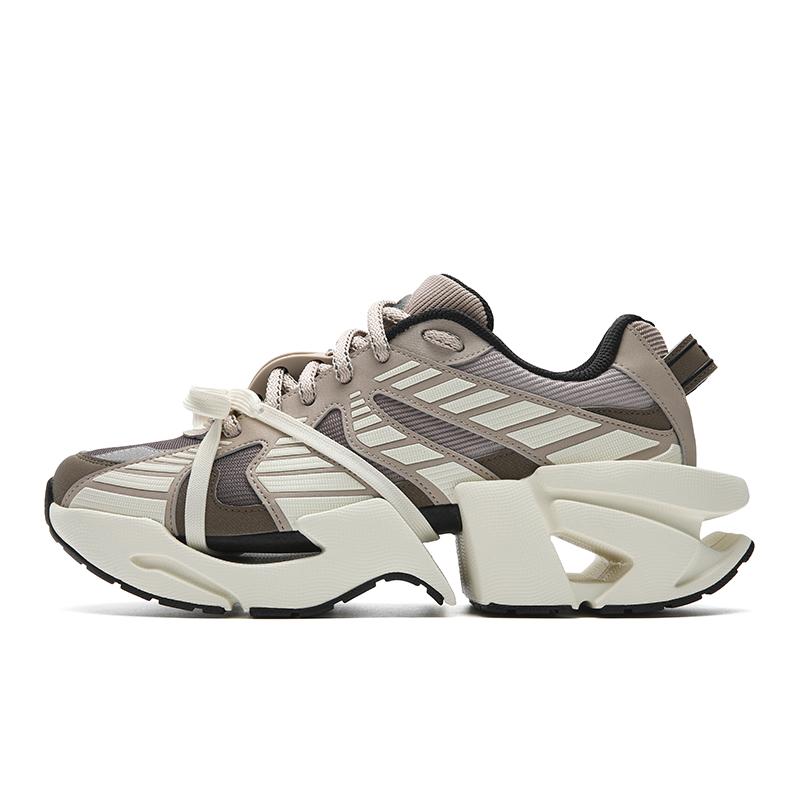 FILA Space Abrasion Resistant Height Increasing Low top Chunky Sneakers Men s Taro Stem Brown/Walnut Wood Brown F12M613127FMW 42.5