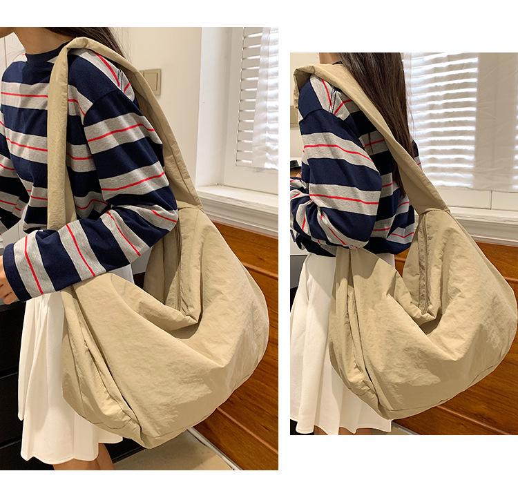 Japanese Minimalist Women's Large Capacity Shoulder Dumpling Bag - Solid Color Crossbody