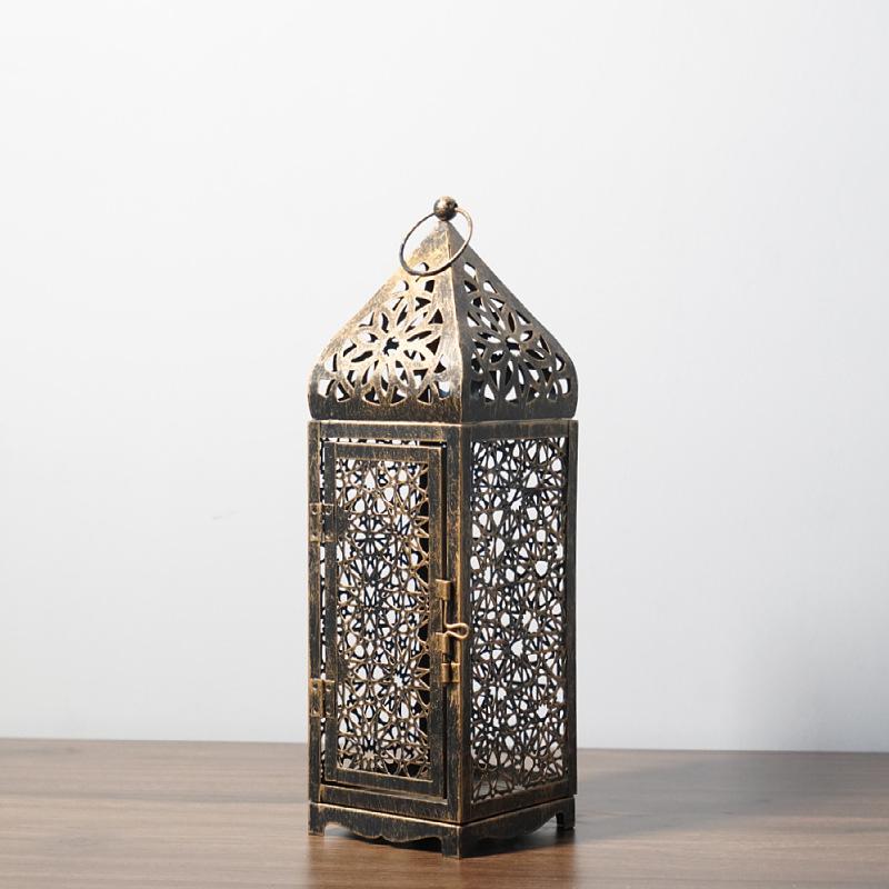 Lanterna Portacandela in Metallo, Portacandela Lanterna Marocchina Vuota Retrò, Adatta per Decorazioni Domestiche, Decorazione Rustica Retrò da Fattoria per Parete, Candela Non Inclusa