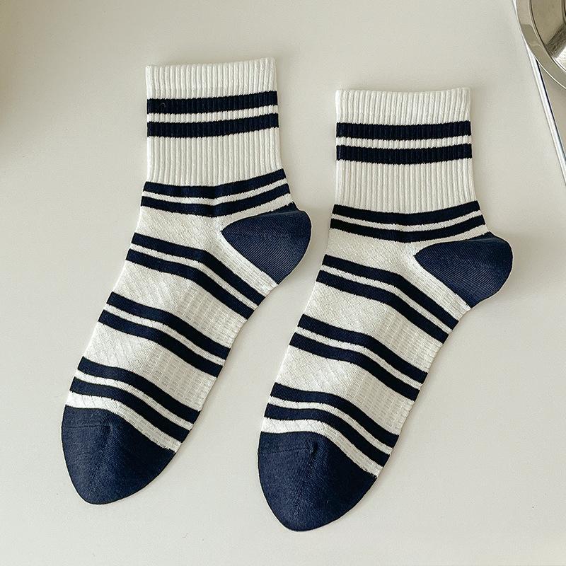 5 Pairs of Men's Summer Thin Sweat Absorbing Deodorizing Breathable Tube Socks