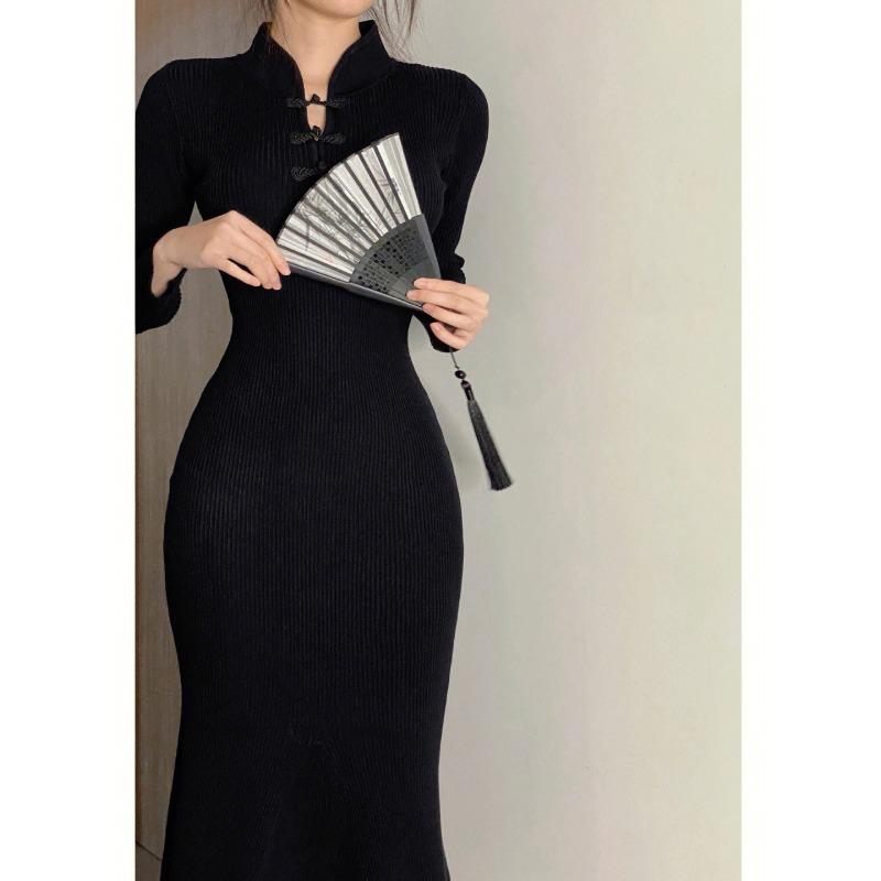 Retro Black Knitted Gentle and Light Royal Sister Dress Niche Design Slim and Thin Temperament