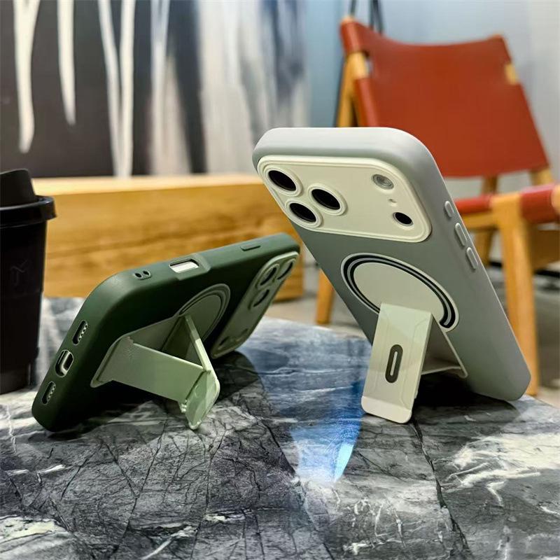 Compatible Phone Case for iPhone 14pro/15pro/16pro/17pro with Contrasting Colors