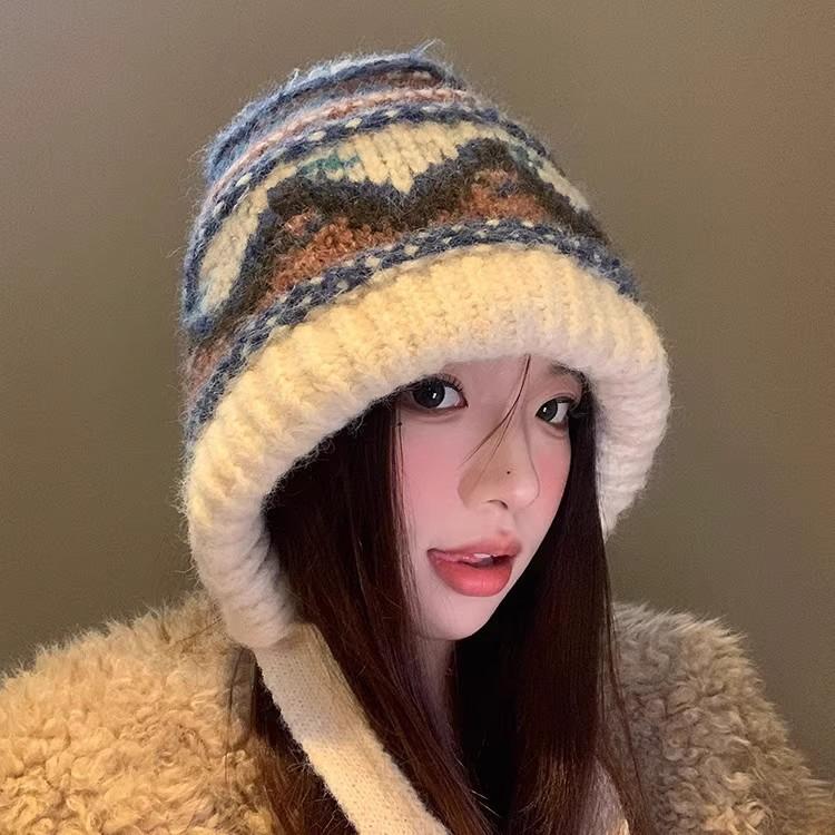 Fair Island wind wool blended knitted wool hat women's autumn winter thermal ear hat versatile hat tide