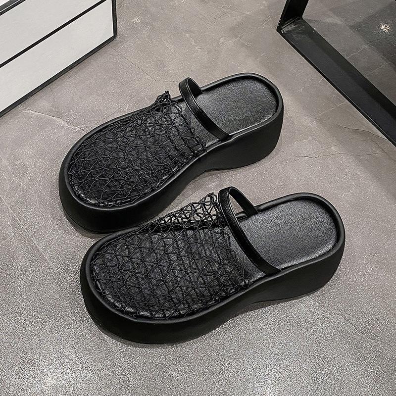 Newly-released Niche Flip-flops with Openwork Design and Thick Sole - Women's Shoes