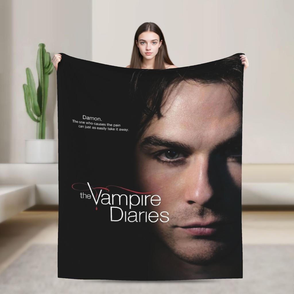 The Vampire Diaries Damon Salvatore Serie TV Coperta Decorativa in Flanella Plaid per Arredamento Casa Calda Morbida Copriletto Regalo