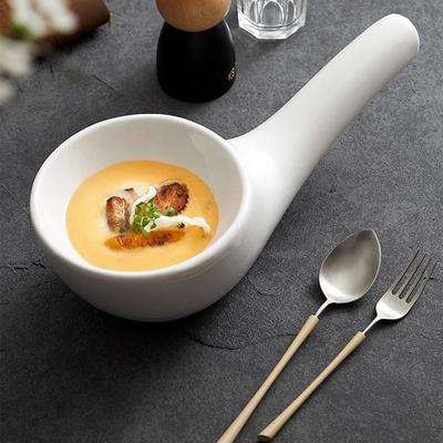 Creative Irregular Shape Ceramic Dinner Plate Pure White Molecular Cuisine Display Plate Thick Soup Plate Specialty Tableware