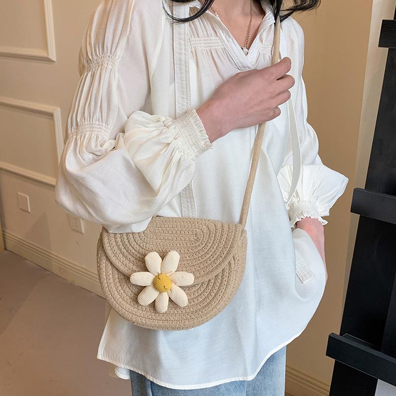 Spring New One-shoulder Crossbody Bag Beach Casual and Beautiful Korean Cotton Thread Braided Beach Bag Vacation