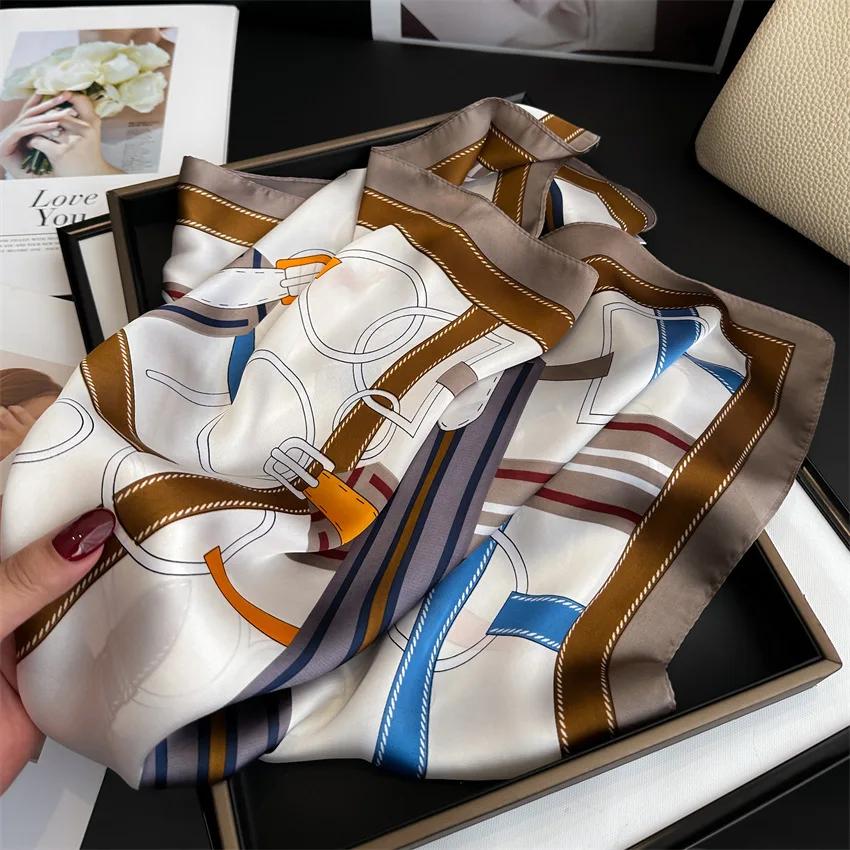 70X70cm Shawl Fashion Beach Sunscreen Silk Scarves  New Europe America Kerchief Popular Print Square Bandanna Sunscreen Wrap