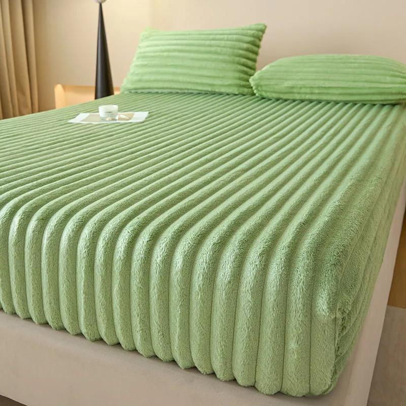 Thicken Bedsheet for Winter Bedcover Fluffy Plush Elastic Mattress Cover Fluffy Fleece Bed Linens Non-slip Mattress Cover