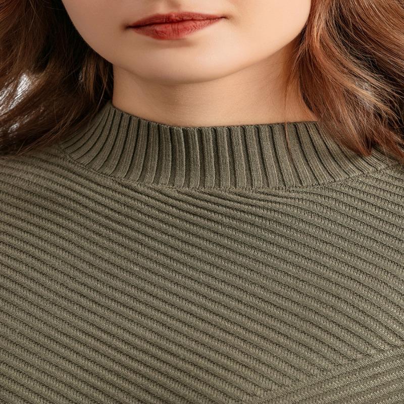New Autumn and Winter Retro Loose Solid Color Pullover Sweater for Women Half Turtleneck Sweater Bottoming Shirt