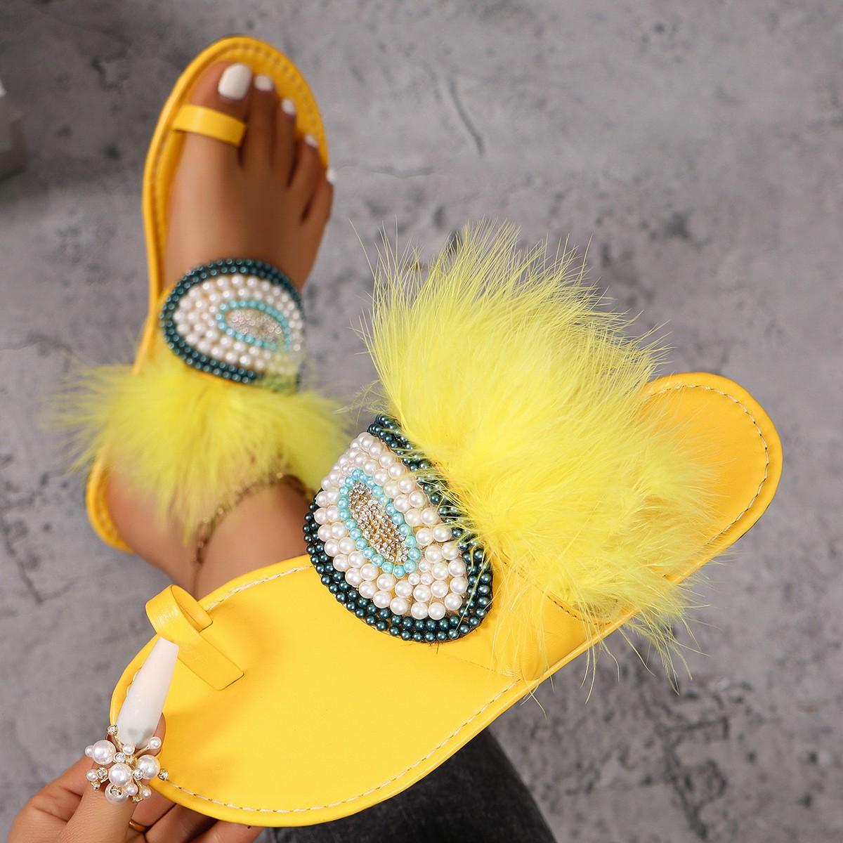 

Мохнатые тапочки с носками, женская летняя одежда для улицы 2024 года, открытые носки, жемчужные украшения, пляжные сандалии на плоской подошве, женские 43 жёлтый