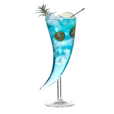 Kreatives Cocktailglas mit hohem Fuß – Weinglas mit Monddesign für Party & Bar
