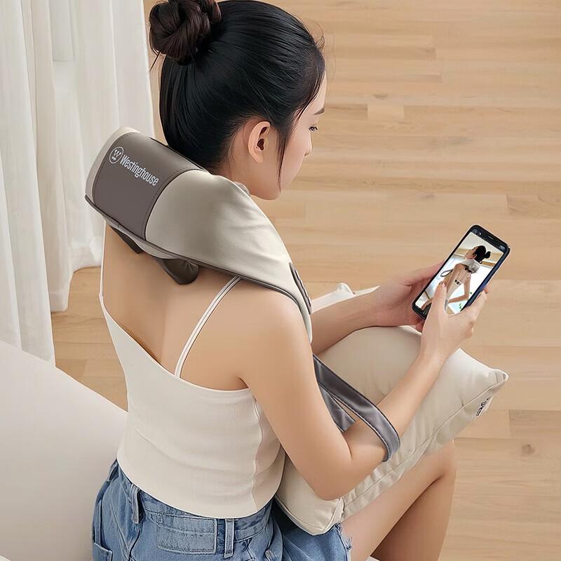 Westinghouse Neck Massager CN plug (adapter included)