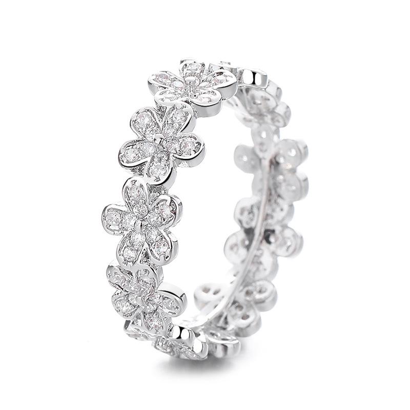 Women's High-End Zircon Flower Ring - Versatile Luxury Fashion Index Finger Accessory
