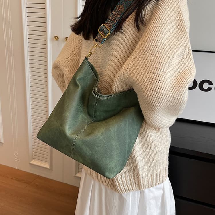 Vintage Ladies Large Capacity Shoulder Crossbody Bag