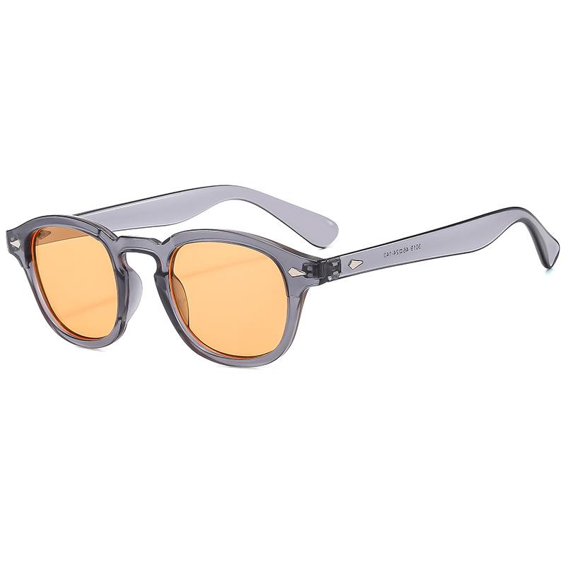 Evropský a americký styl retro nýtované sluneční brýle - Dámská UV ochrana, Malý rám