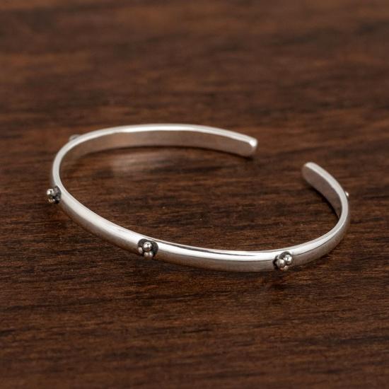

Браслет-манжета из стерлингового серебра 925 пробы, Минималистичный браслет из серебра с точечным узором, Регулируемые украшения для женщин и девушек Adjustable серебряный
