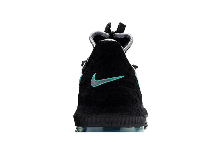 Herren Sneaker Atmos x Nike LeBron 16 Low 'Clear Jade'
