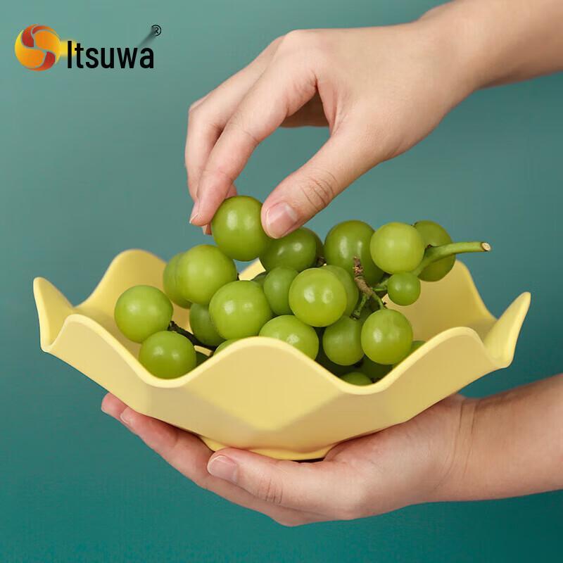 Nordic Flower Petal Fruit & Snack Plate