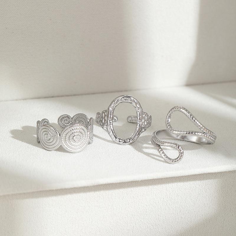

Hip-Hop Stainless Steel Circular Threaded Ring Set for Women Personality Irregular Metal Lava Line Index Finger Rings Zircon