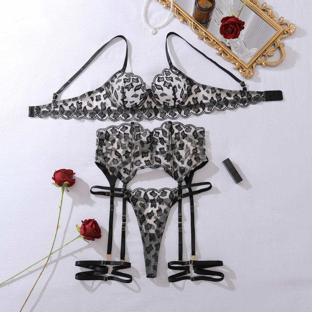 Women'S 3 Pieces Set Exquisite Leopard Lace Embroidery Lingerie Sets Sexy Erotic Costumes See Through Bra Panty With Garters