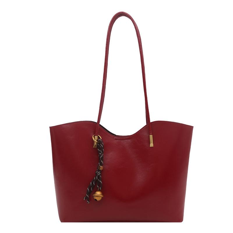 Retro temperament simple shoulder bag female office workers commuting versatile fashion handbag going out large capacity mother and child bag