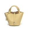Niche fashion design bag women's 2025 new popular simple hand bag foreign style portable vegetable basket bucket bag