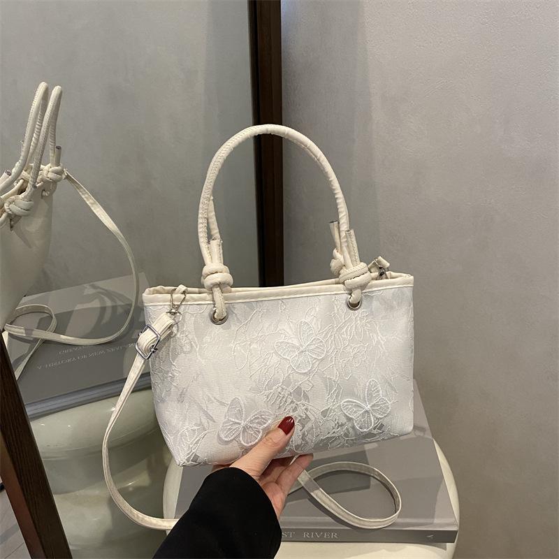 Hand Carry New Chinese Niche Design Bag Women's 2025 Spring and Summer New Personalized Fashion Bucket Bag Trendy Messenger Bag