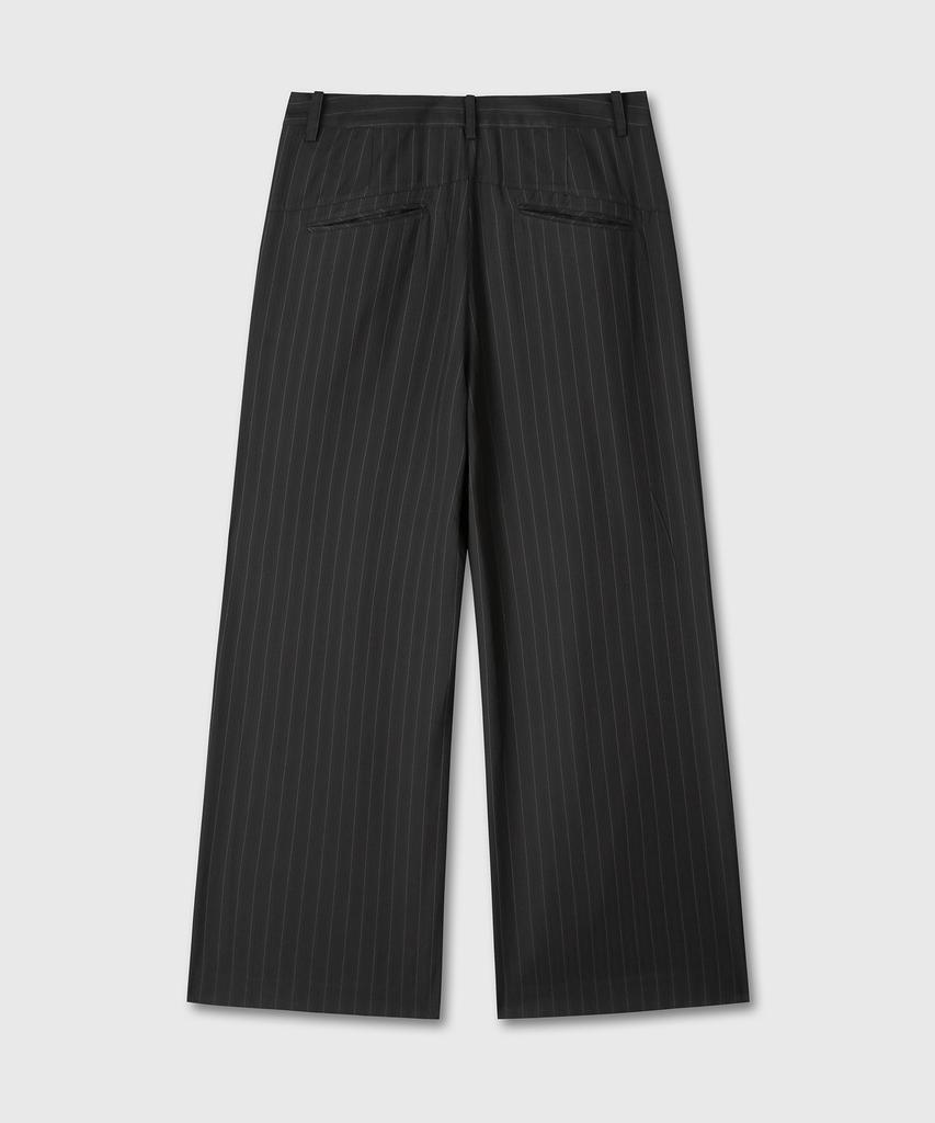 Daibeuin Loosed Stripe Trousers (Black)