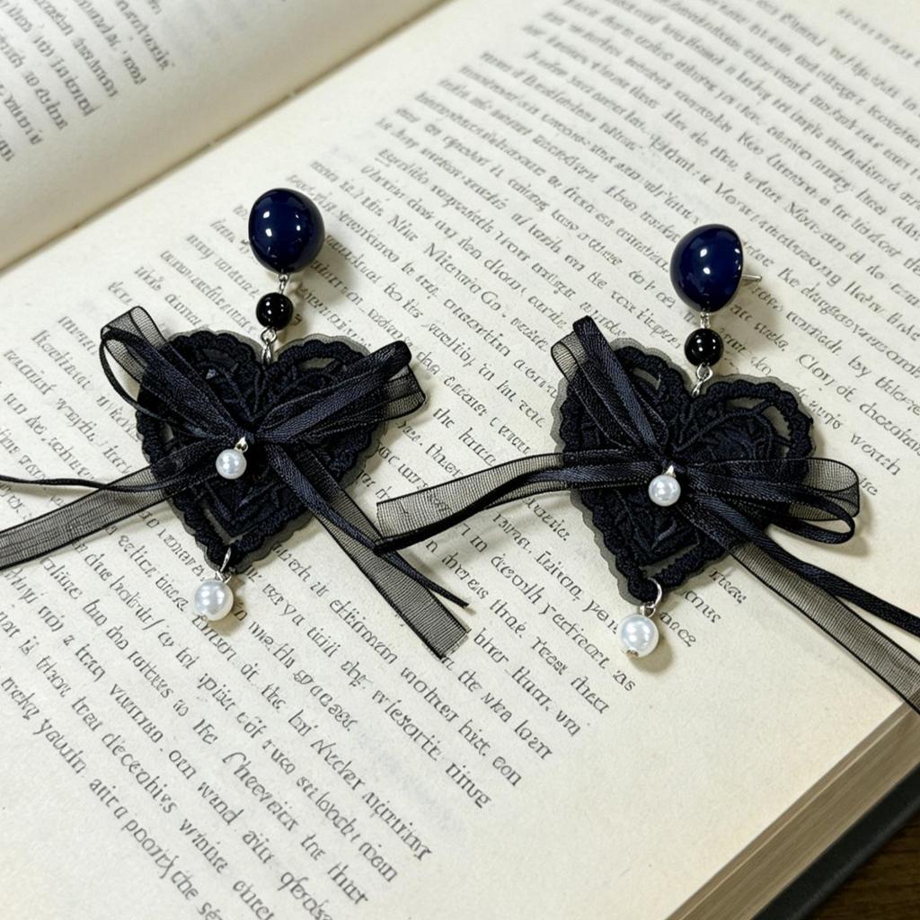 Vintage Black Series Stud Earrings 925 Silver Needle Minimalist High-End Personality Accessories for Women