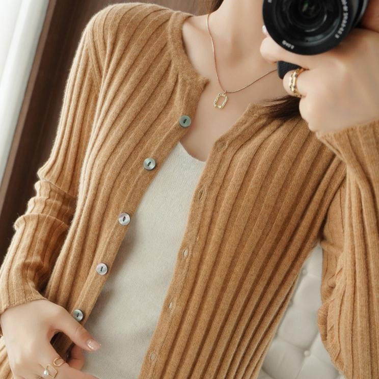 

Однотонный вязаный кардиган, женский, с круглым вырезом, повседневный, в стиле минимализма, свитер, кардиган с длинными рукавами, осенне-зимняя короткая тонкая вязаная куртка One Size дубильная кора