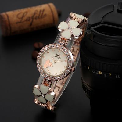 Clover Cubic Women's Wristwatch Metal Bracelet Watch
