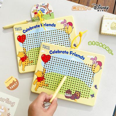 Erdbeerbär Cartoon Serie Magnetisches Zeichenbrett Lustiger Entspannungs Schlüsselanhänger Schlüsselanhänger Anhänger Kleine Geschenke