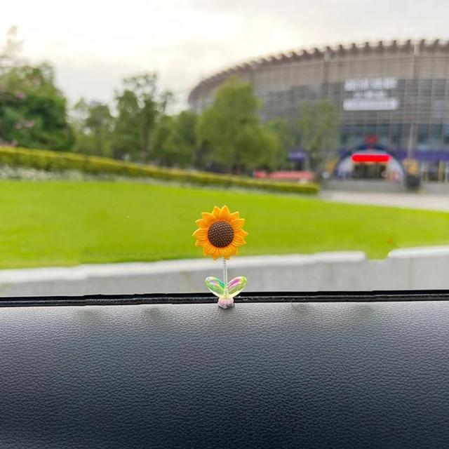 NEW 5pcs Cute Sunflower Design Car Ornaments Car Dashboard Car Window Edge Decoration Car Interior Decoration Accessories