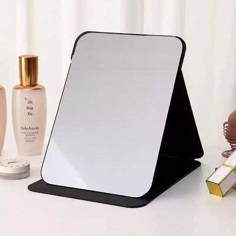 

oeny Folding Makeup Mirror